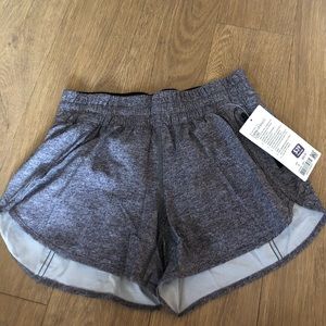 Lululemon tracker shorts